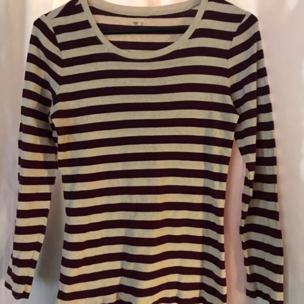 Woman's Light Ultra-Soft Striped Sweater